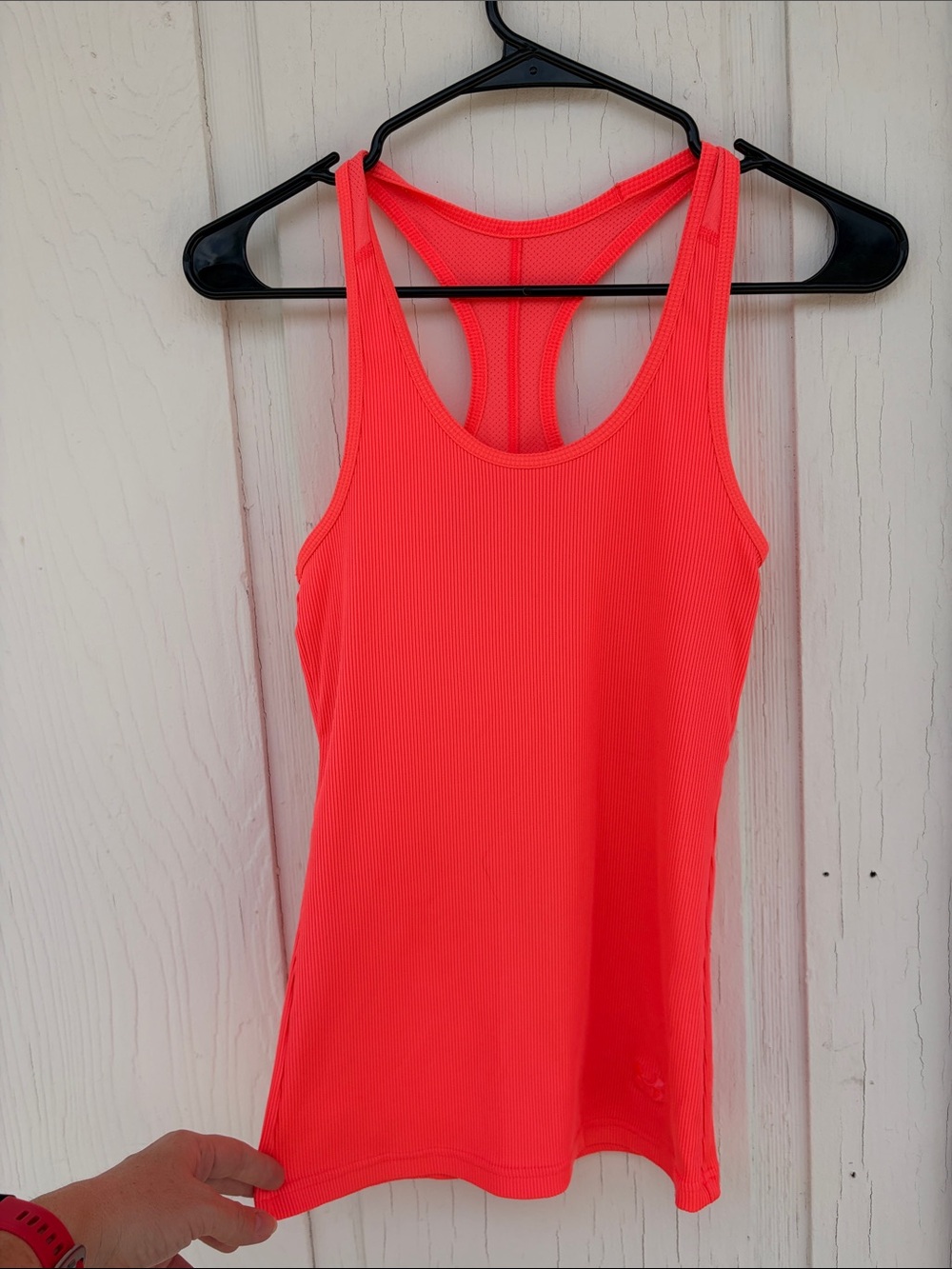 🖤🧡 2 Under Armour Women’s Layering Ribbed Tank - Small